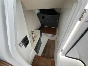 Thumbnail von Boston Whaler 330 Vantage