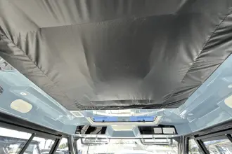 Thumbnail von Boston Whaler 365 Conquest