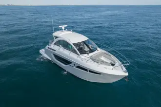 Thumbnail von Cruisers Yachts 50 Cantius
