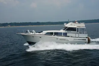 Thumbnail von Bertram 46 Flybridge Motor Yacht