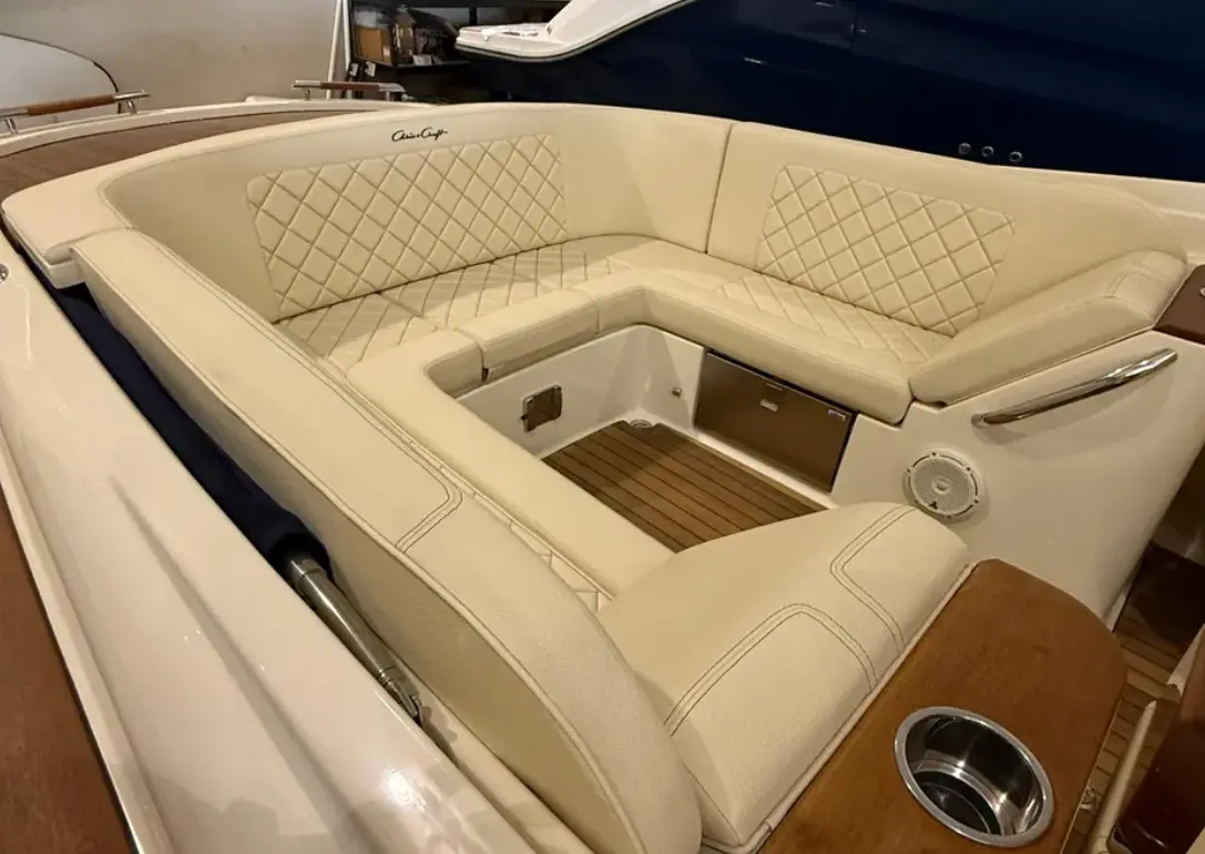 Thumbnail von Chris Craft 27 Launch