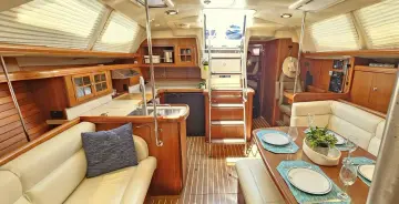 Thumbnail von Hunter 45 CC Momentum