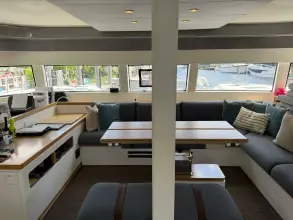 Thumbnail von Excess 15 Wine Down