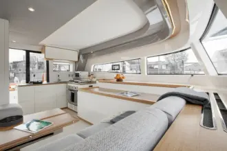 Thumbnail von Excess 15 Wine Down