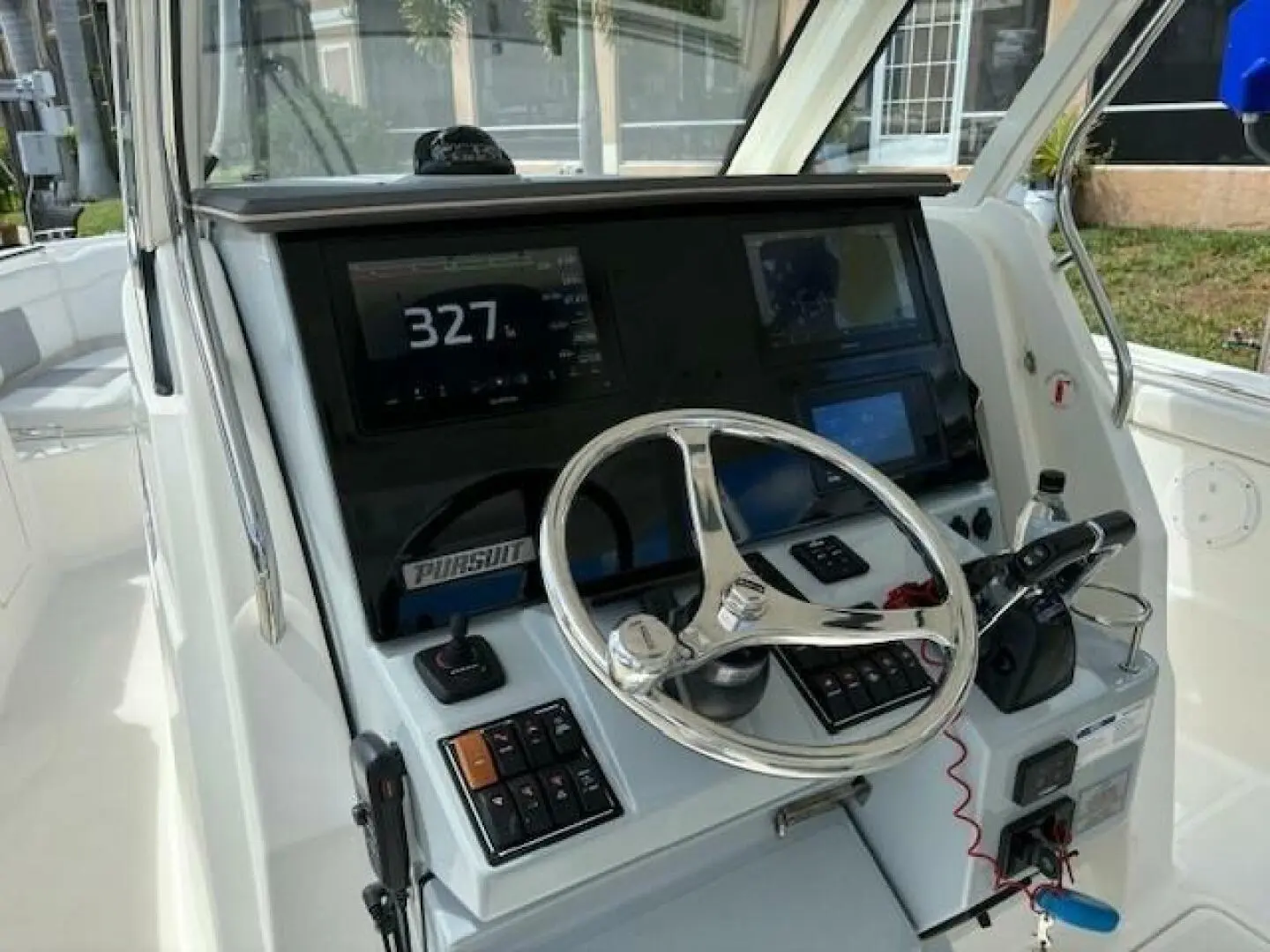 Thumbnail von Pursuit S 328