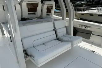 Thumbnail von Pursuit S 358