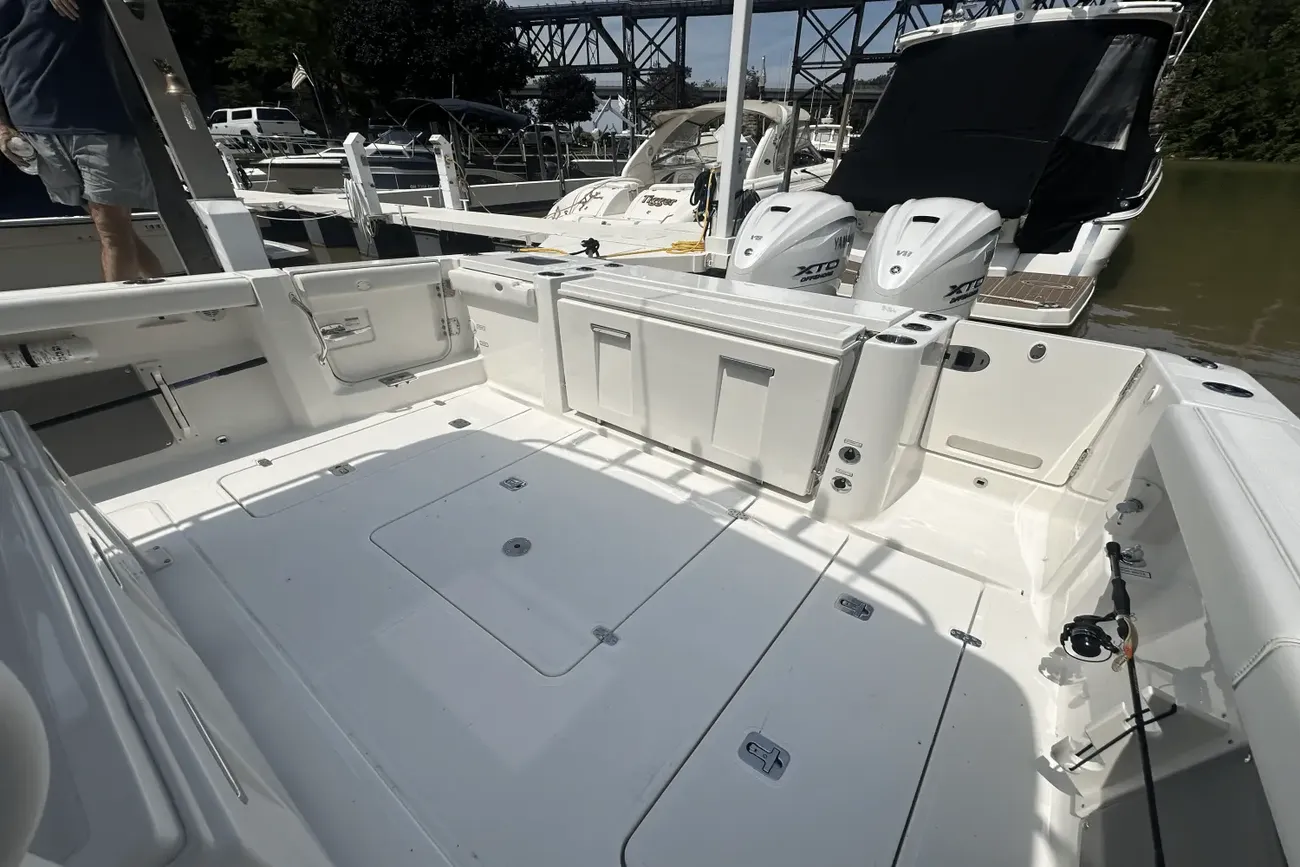 Thumbnail von Pursuit S 358