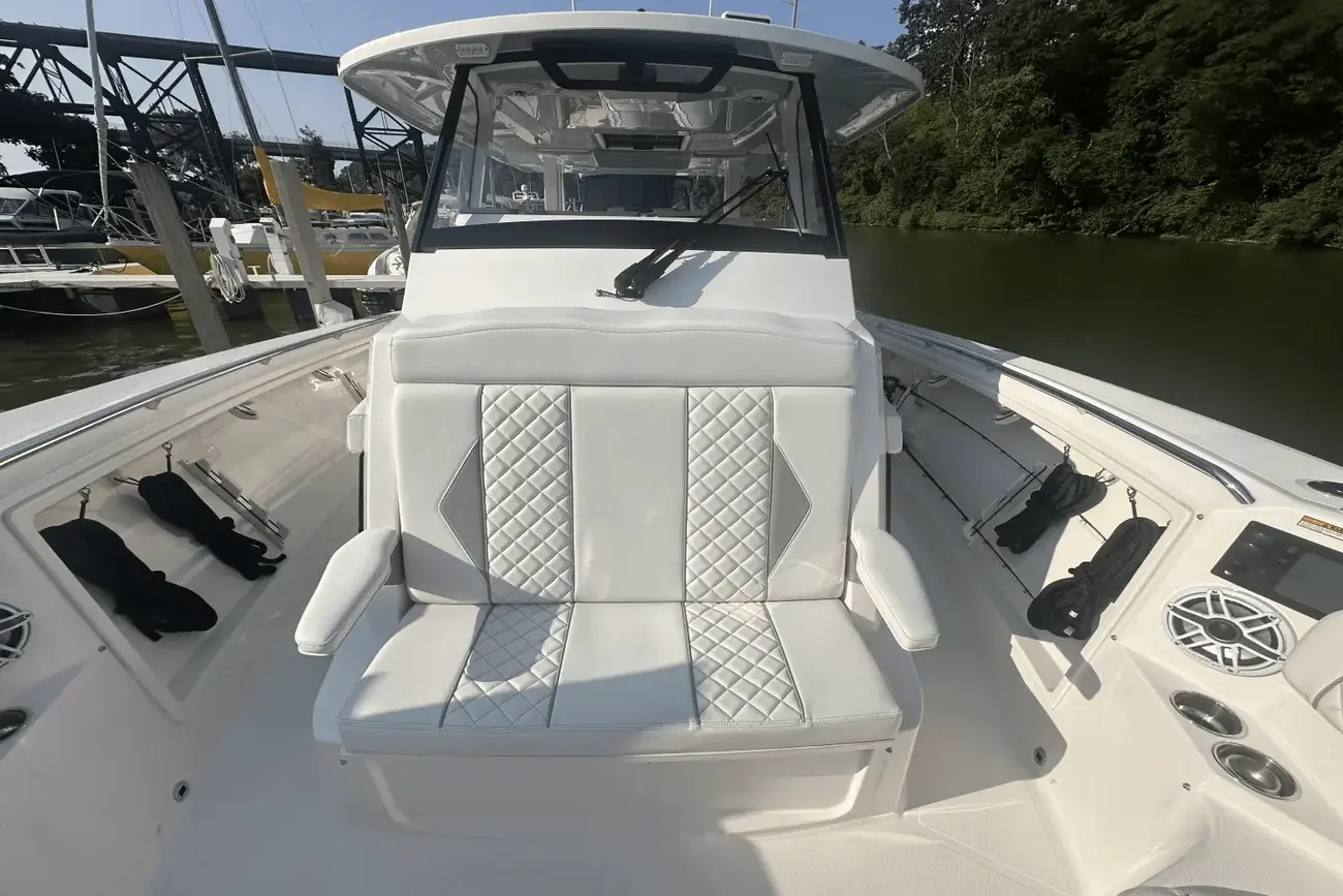 Thumbnail von Pursuit S 358