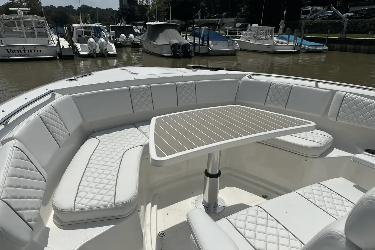 Thumbnail von Pursuit S 358