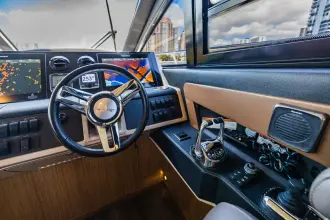 Thumbnail von Sea Ray L650 Fly denkt dat het van hem is