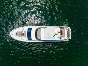 Thumbnail von Sea Ray L650 Fly denkt dat het van hem is