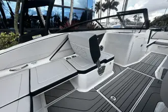 Thumbnail von Sea Ray SPX 210 Outboard