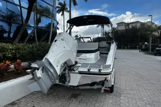 Thumbnail von Sea Ray SPX 210 Outboard