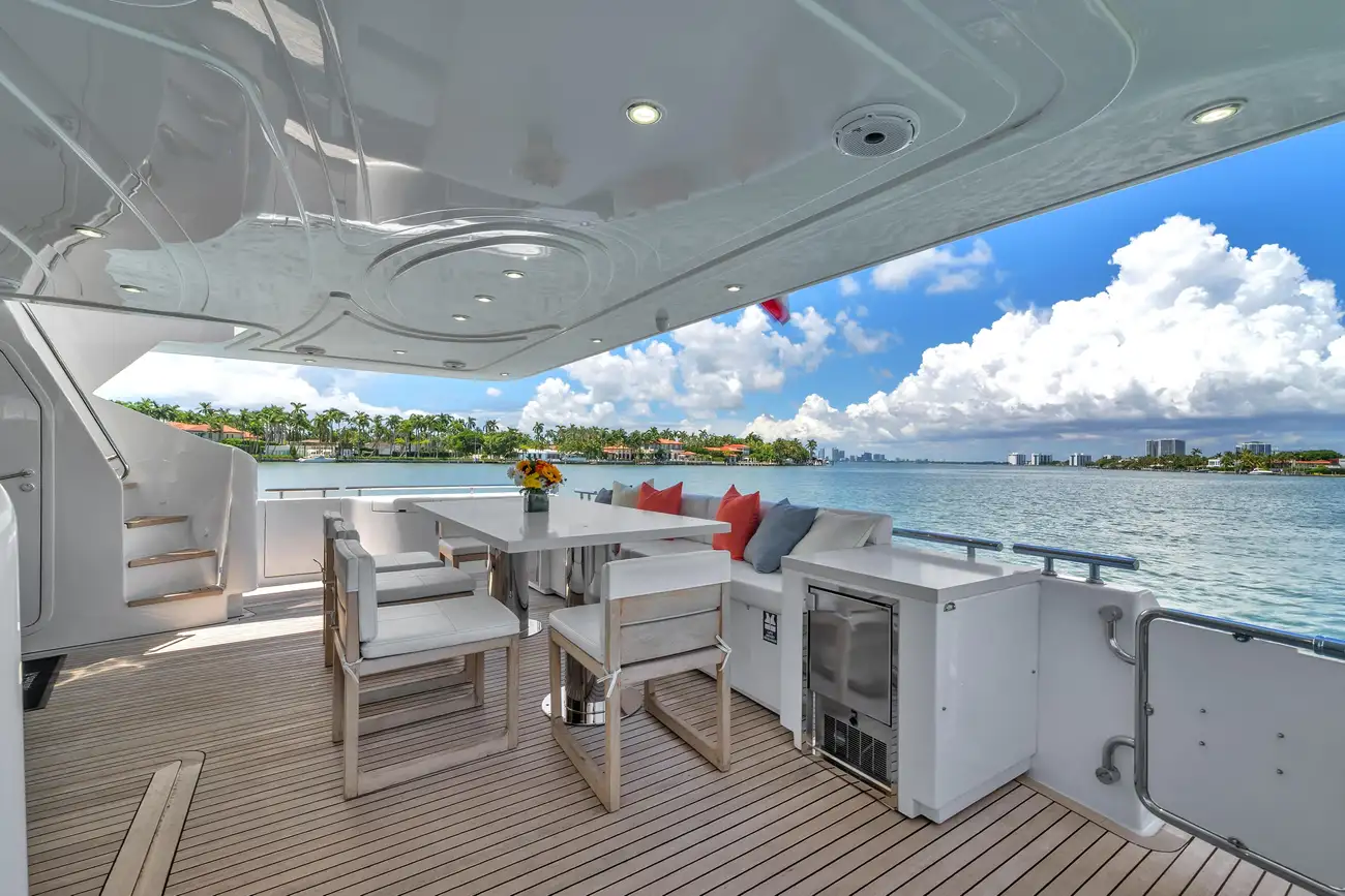 Thumbnail von Ferretti Yachts Custom LINE 94 SINPATICO