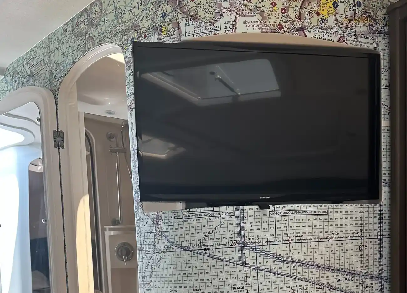 Thumbnail von Intrepid 475 Sport Yacht