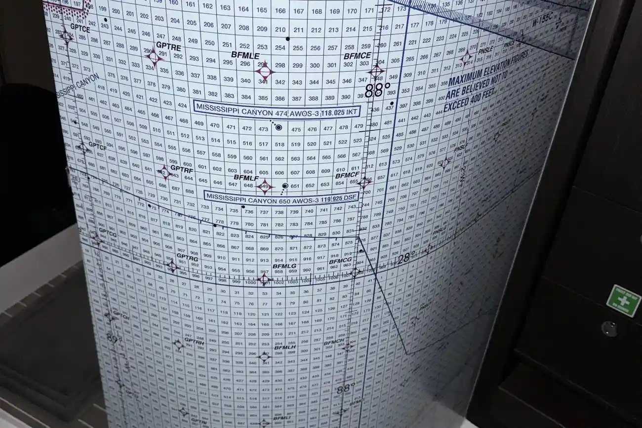 Thumbnail von Intrepid 475 Sport Yacht