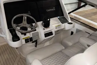 Thumbnail von Intrepid 475 Sport Yacht