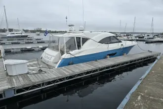 Thumbnail von Riviera 4400 Sport Yacht