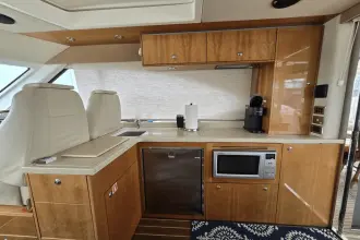 Thumbnail von Riviera 4400 Sport Yacht