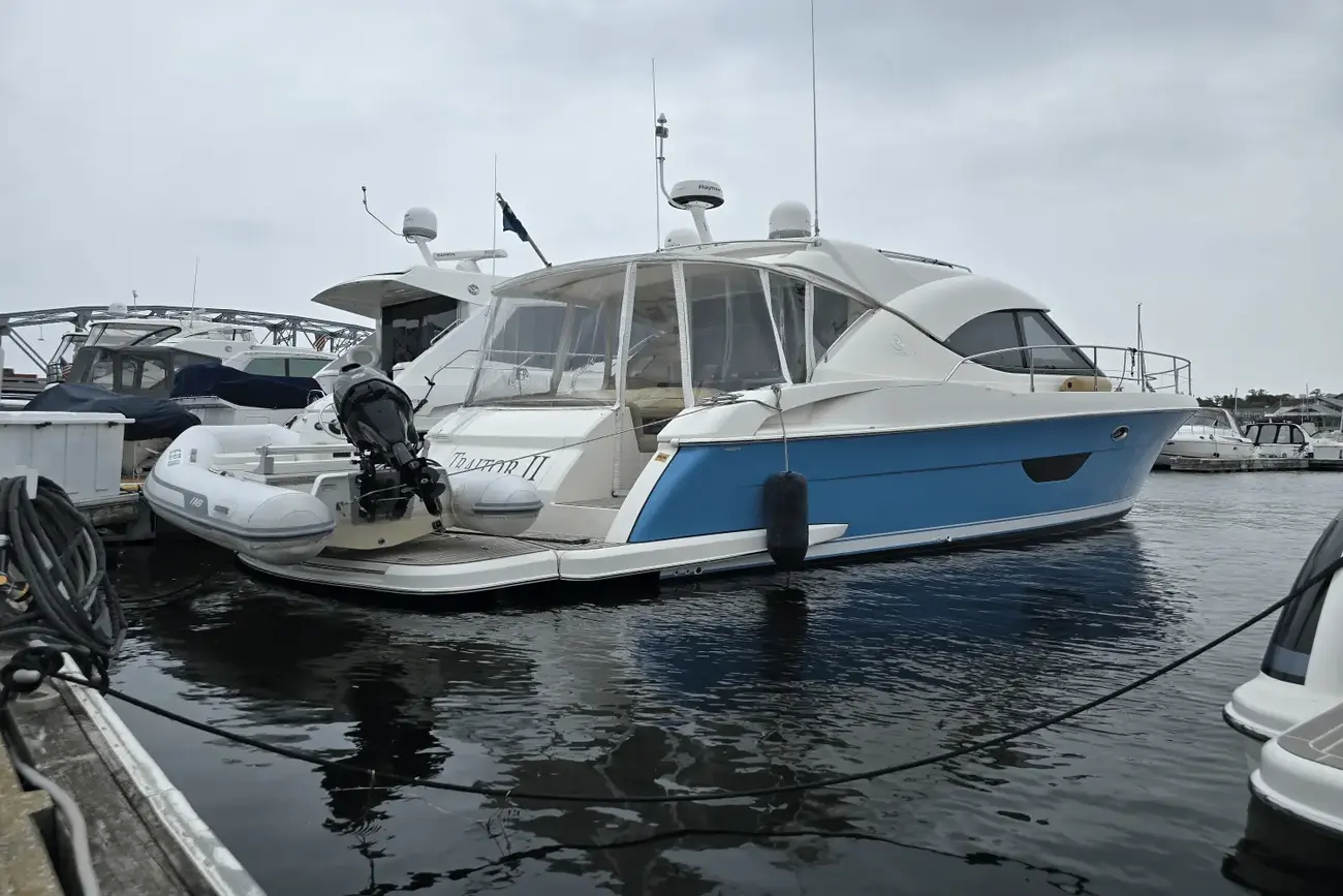 Thumbnail von Riviera 4400 Sport Yacht