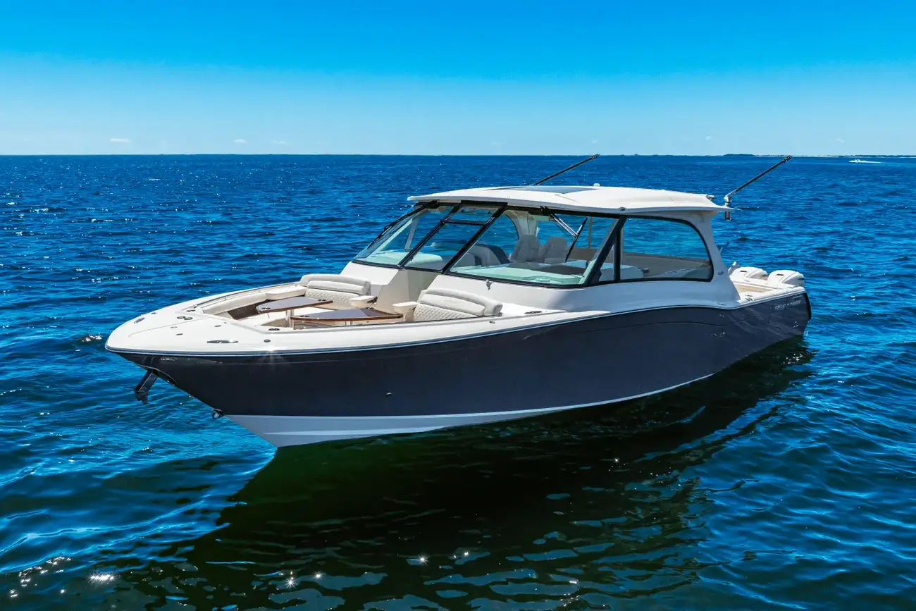 Grady White Freedom 415