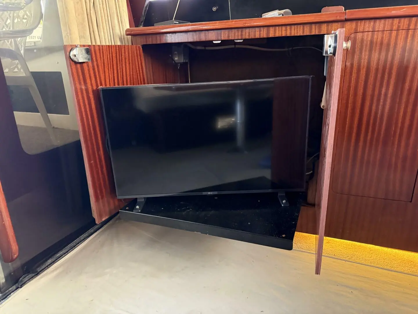 Thumbnail von Caribbean Express 38 Caribbean Express