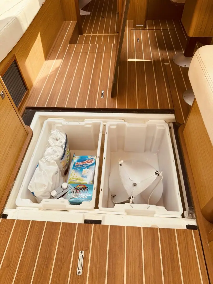 Thumbnail von Jeanneau Sun Odyssey 45 DS Bluefin