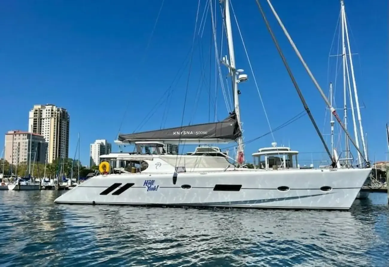 Knysna Yacht Company 500SE Hull Yeah!