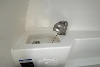 Thumbnail von Boston Whaler 240 Vantage