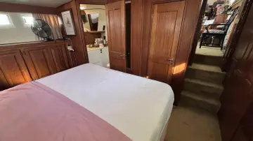 Thumbnail von Viking 44 The Briar Patch