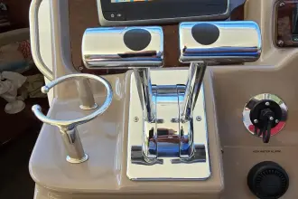 Thumbnail von Regal Commodore 4260