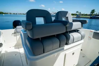 Thumbnail von Boston Whaler 280 Outrage