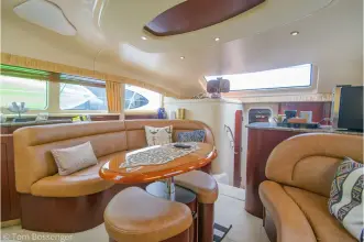 Thumbnail von Sea Ray 390 Motor Yacht Be All Salty