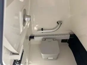 Thumbnail von Boston Whaler 230 Outrage