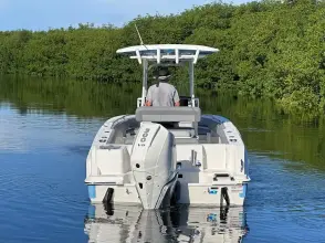 Thumbnail von Boston Whaler 230 Outrage