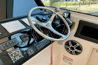 Thumbnail von Grady White Freedom 415