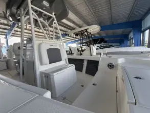 Thumbnail von Pathfinder 2400 Open