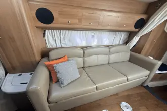 Thumbnail von Rinker 360 Express Cruiser