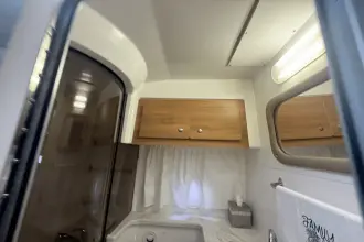 Thumbnail von Rinker 360 Express Cruiser