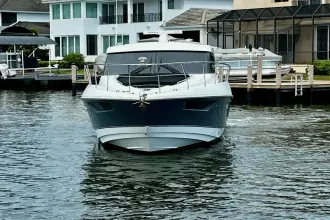 Thumbnail von Cruisers Yachts 45 Cantius