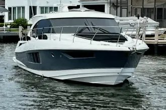 Thumbnail von Cruisers Yachts 45 Cantius