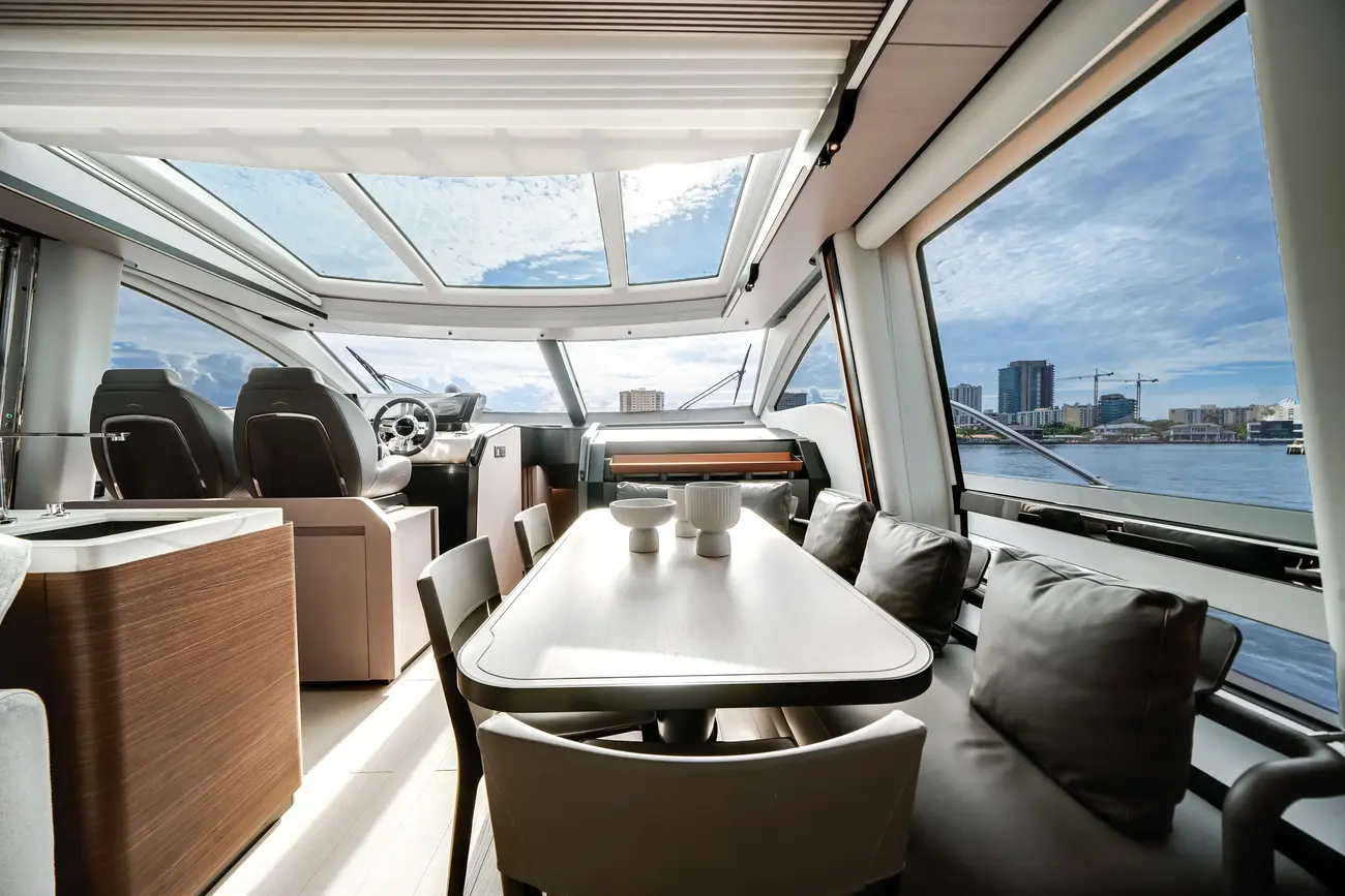 Thumbnail von Azimut S8