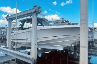 Thumbnail von Boston Whaler 350 Realm