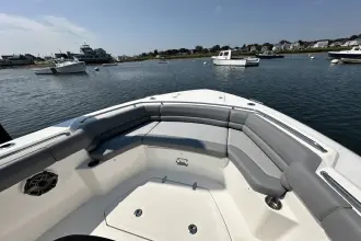 Thumbnail von Boston Whaler 330 Outrage