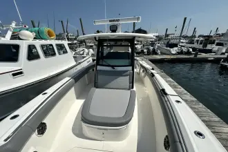 Thumbnail von Boston Whaler 330 Outrage