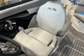 Thumbnail von Sea Ray SLX 260