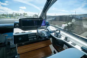 Thumbnail von Sea Ray 370 Sundancer Hors-bord