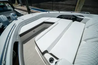 Thumbnail von Sea Ray 370 Sundancer Hors-bord