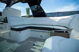 Thumbnail von Sea Ray 370 Sundancer Hors-bord