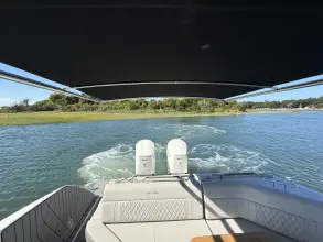 Thumbnail von Sea Ray SLX 400 Hors-bord